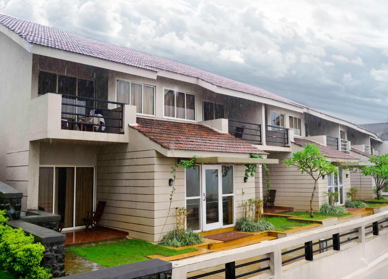 Manas Resort With Petting Zoo, Igatpuri Zewnętrze zdjęcie