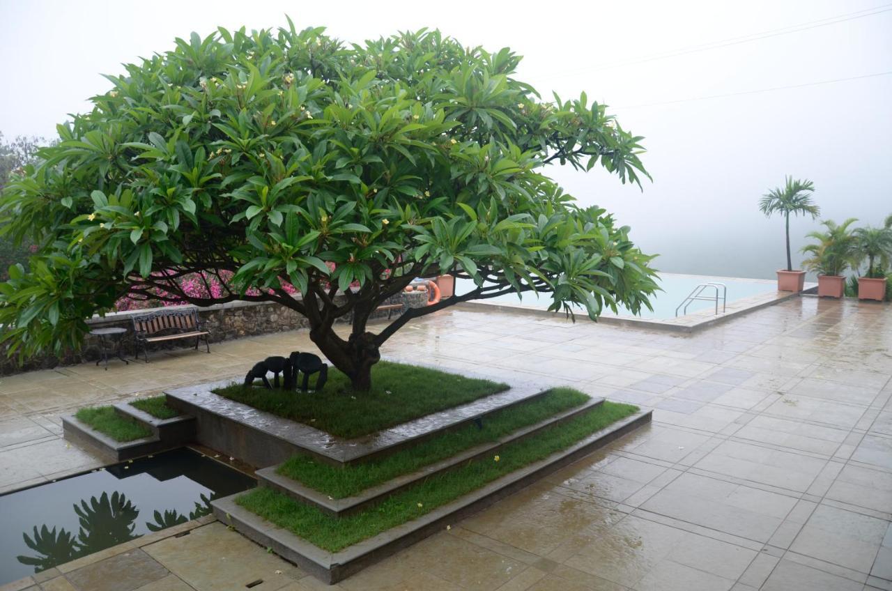 Manas Resort With Petting Zoo, Igatpuri Zewnętrze zdjęcie